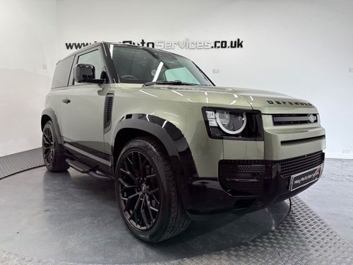 Land Rover Defender 90