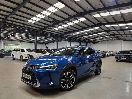 Lexus UX