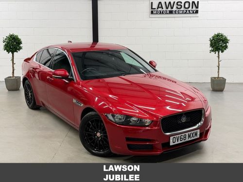 Jaguar XE