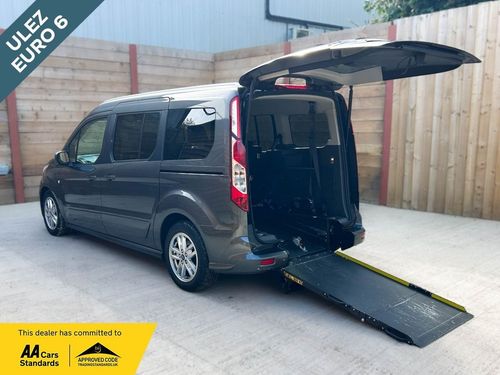 Ford Tourneo
