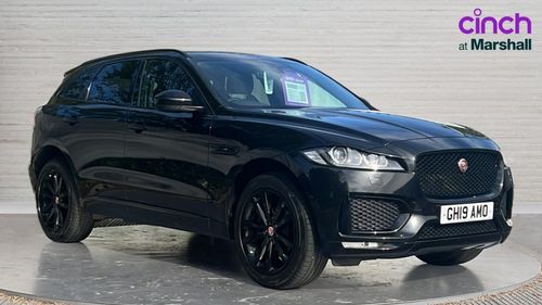 Jaguar F Pace