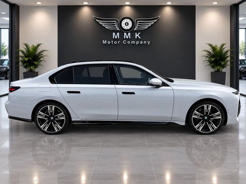 BMW I7