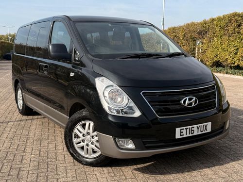 Hyundai i800
