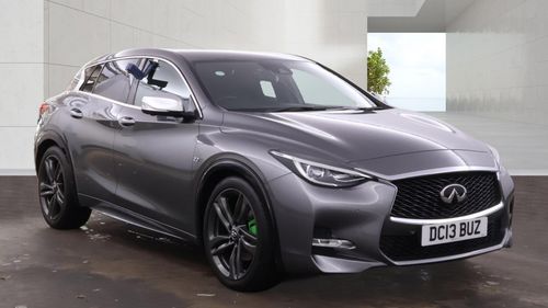 Infiniti Q30