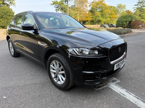 Jaguar F Pace