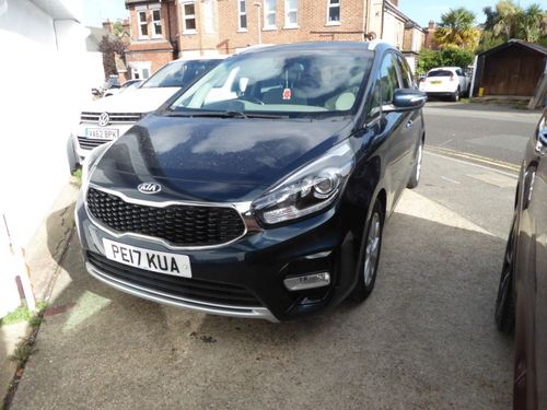 Kia Carens