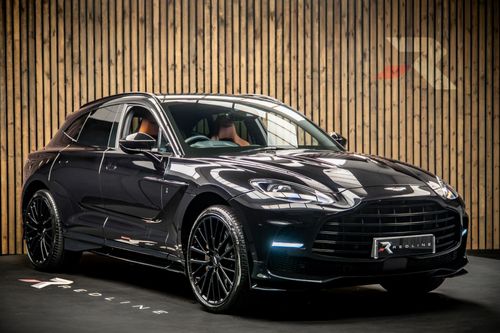 Aston Martin DBX
