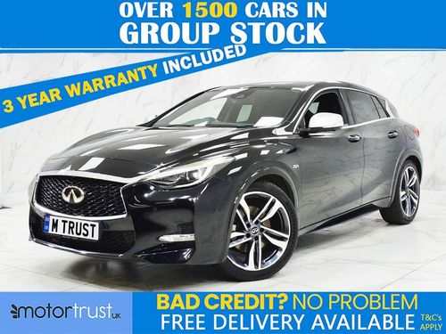 Infiniti Q30