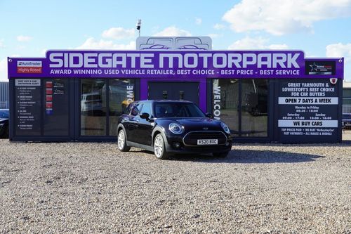 MINI Clubman