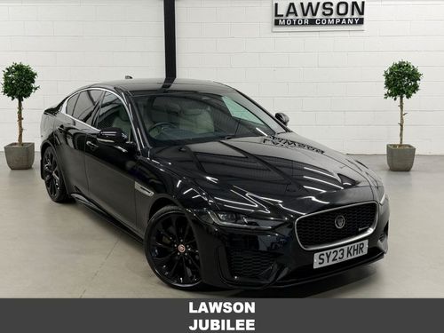 Jaguar XE