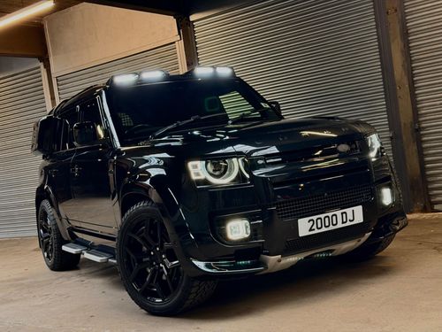 Land Rover Defender 110