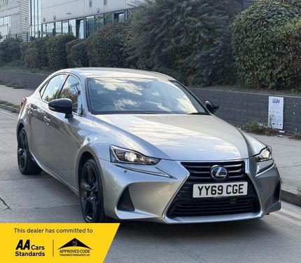 Lexus IS