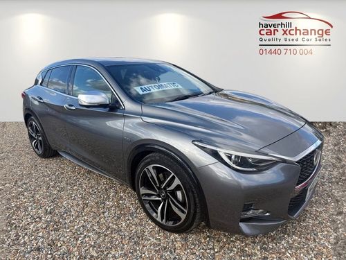 Infiniti Q30