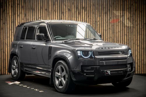 Land Rover Defender 110