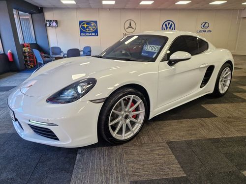 Porsche 718 Cayman