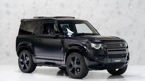 Land Rover Defender 90