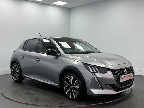 Peugeot E-208