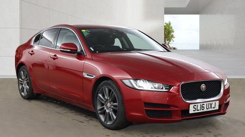 Jaguar XE