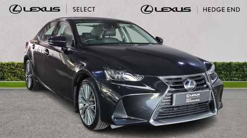 Lexus IS