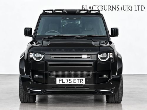 Land Rover Defender 110