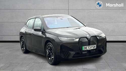 BMW iX