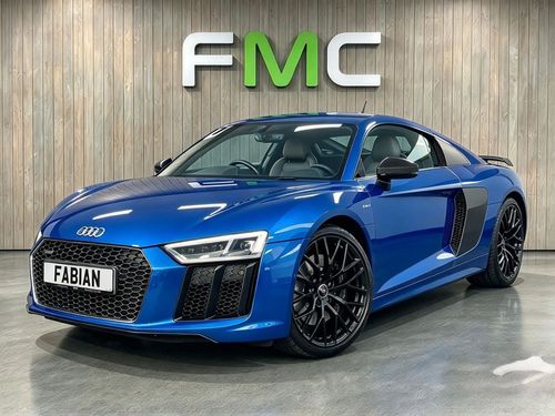 Audi R8
