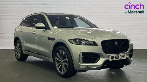 Jaguar F Pace