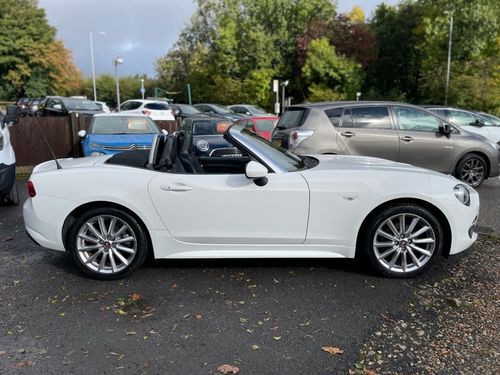 Fiat 124 Spider