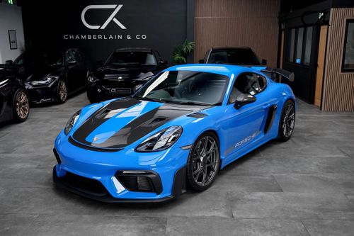 Porsche 718 Cayman