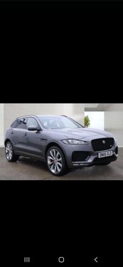 Jaguar F Pace