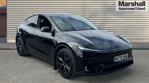 Tesla MODEL  Y