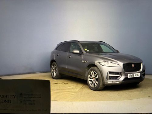 Jaguar F Pace